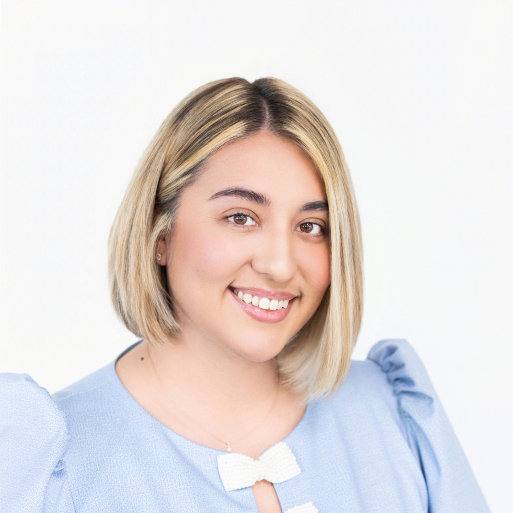 Laura Cardiel's Headshot - Agents